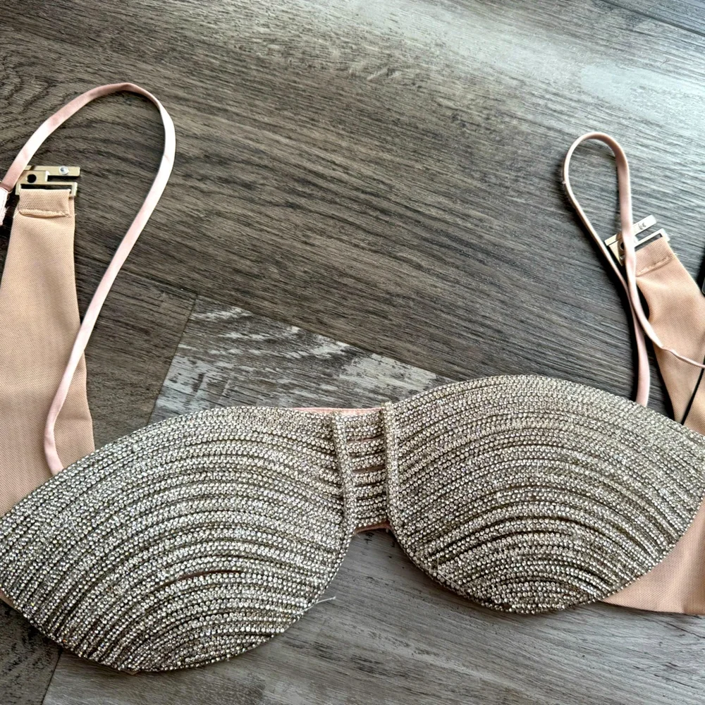 Crystal Rhinestone Bra🖤 - Picture 3 of 6